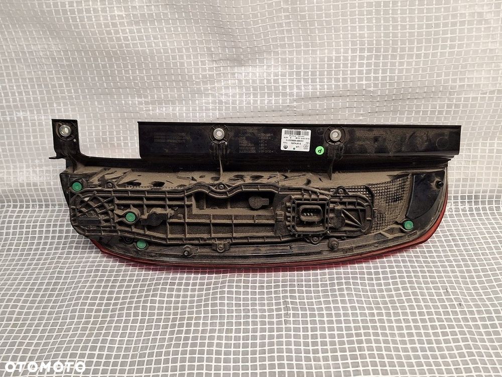 lampa tyl tylna lewa fiat doblo II lift 2014- klapa 51974250 europa demont - 3