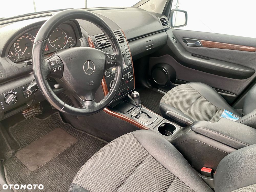 Mercedes-Benz Klasa A 170 Autotronic Elegance Edition 10 - 6