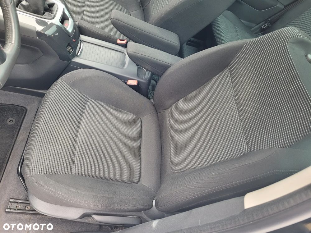 Peugeot 5008 2.0 HDi Allure 7os - 11