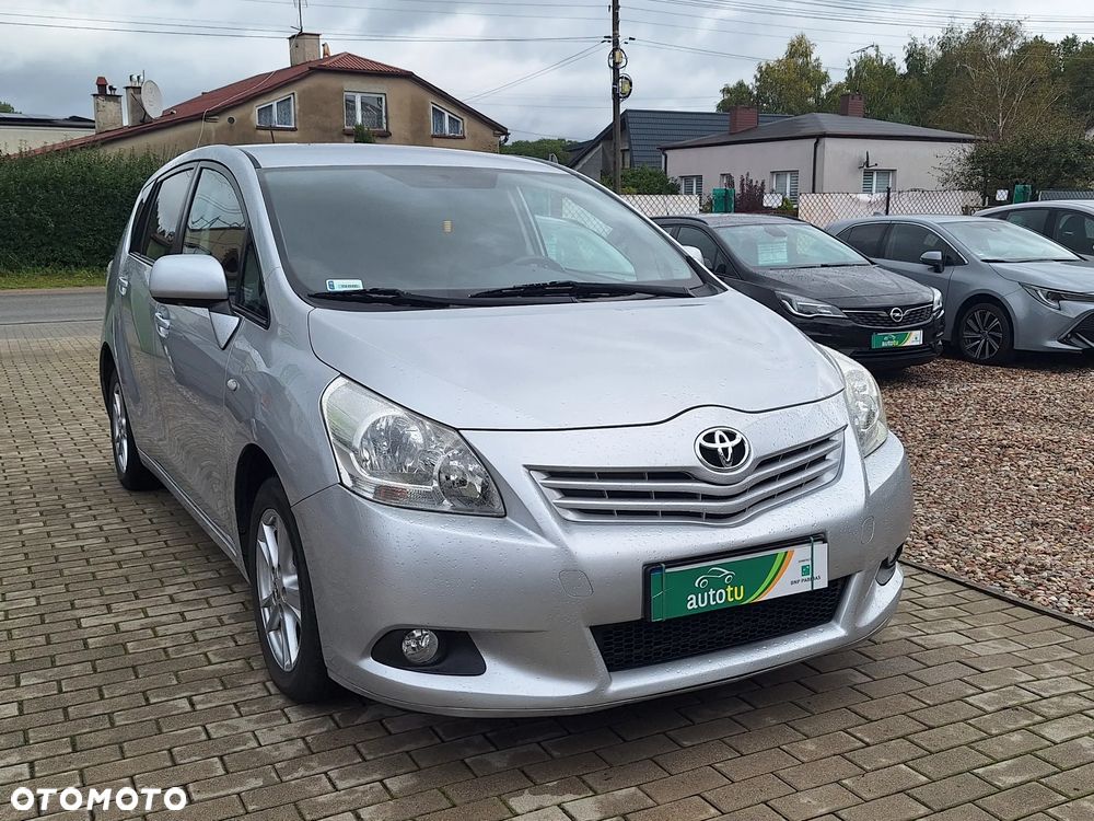 Toyota Verso 2.0 D-4D Life - 17