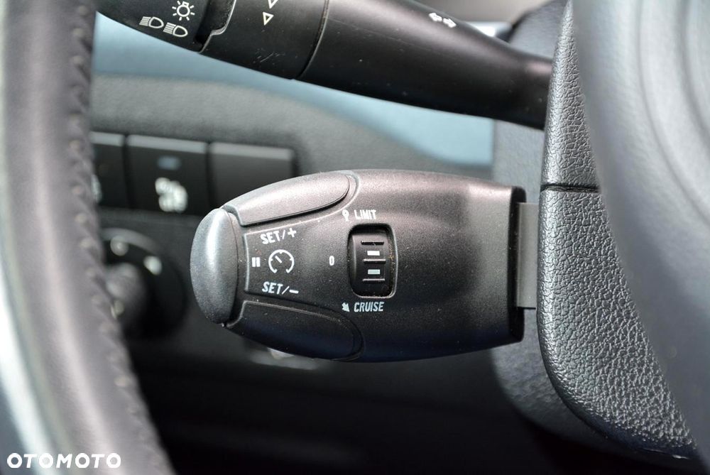 Citroën Berlingo Multispace HDi 90 FAP Tendance - 39