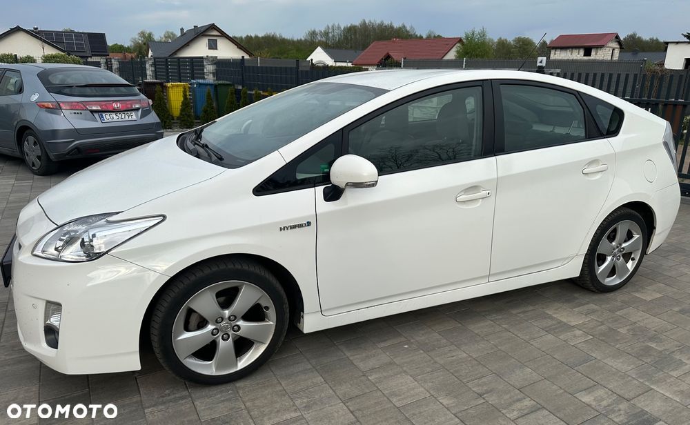 Toyota Prius - 8