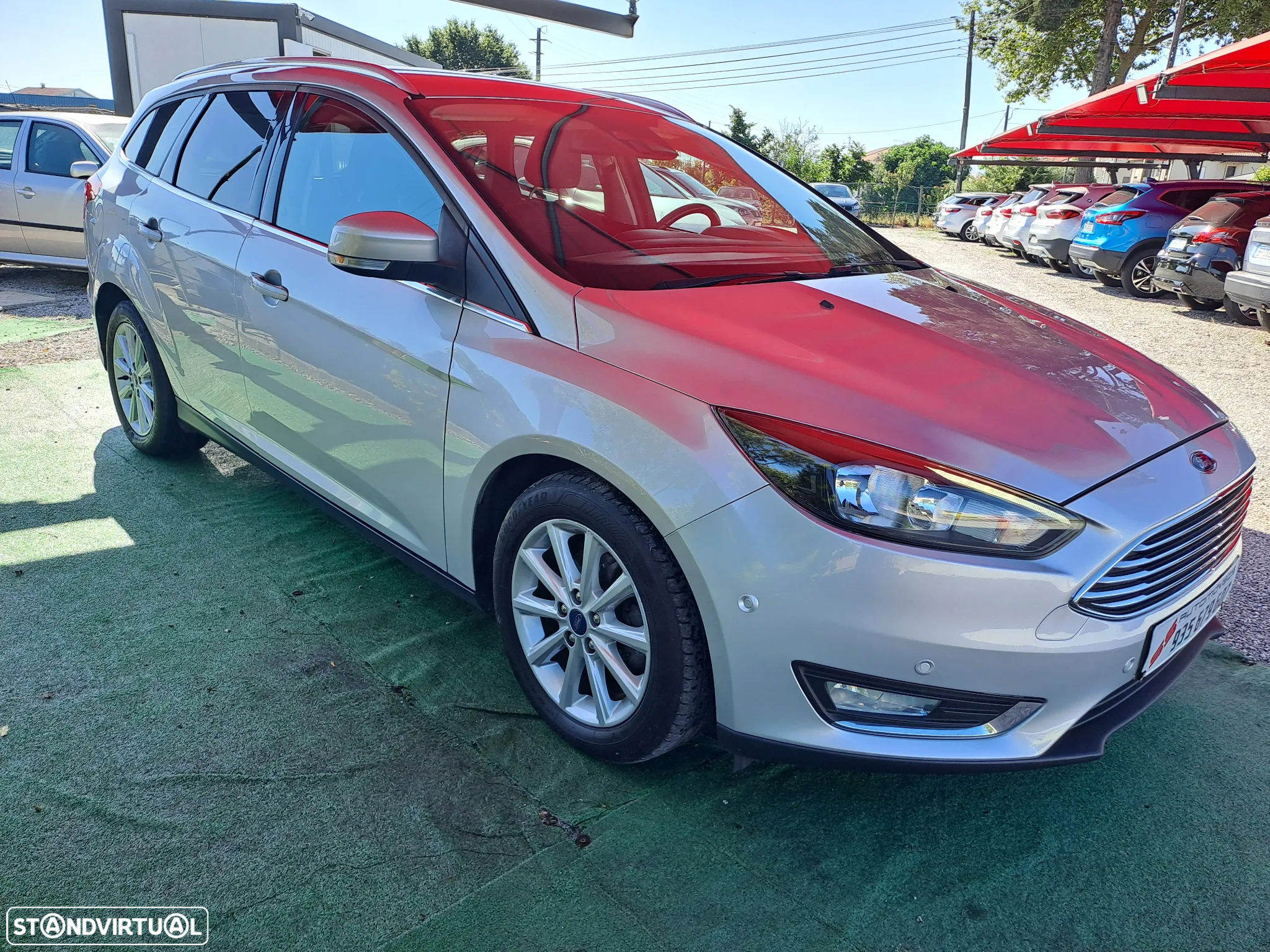 Ford Focus SW 1.5 TDCi EcoBlue Titanium - 8