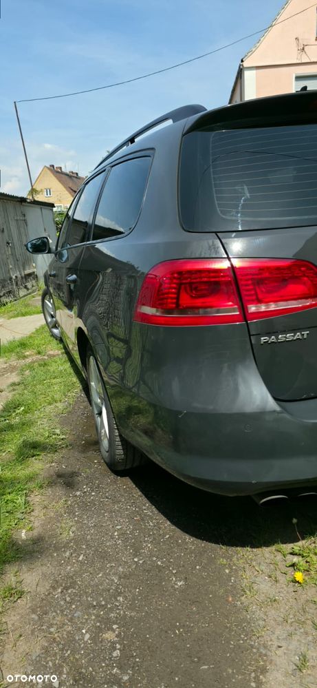 Volkswagen Passat 2.0 TDI BlueMotion Technology Trendline - 19