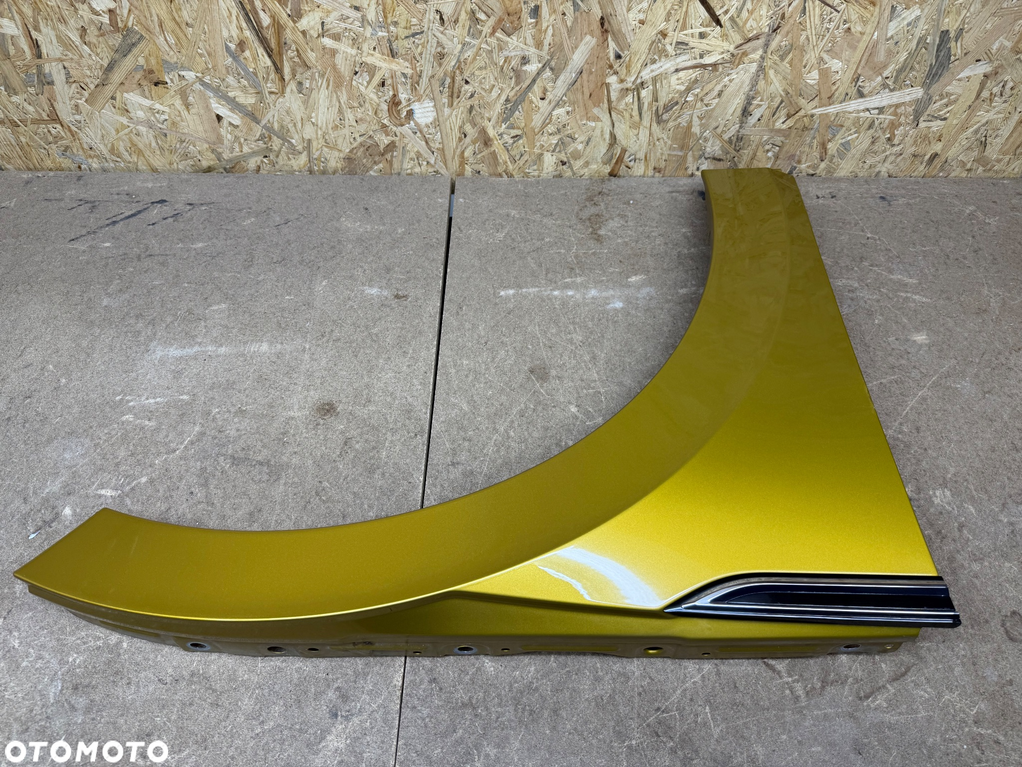 BŁOTNIK PRZÓD PRAWY VOLKSWAGEN ARTEON 3G8 ZŁOTY/KURKUMA - 5