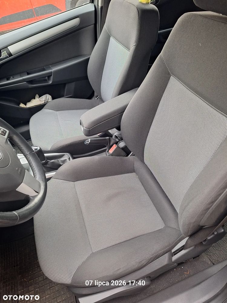 Opel Astra 1.6 - 4