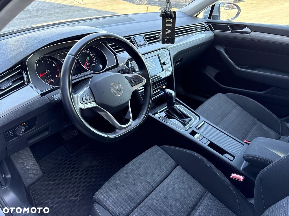 Volkswagen Passat 1.5 TSI EVO Business DSG - 9