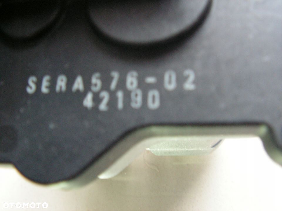 NOTE E11 1,4 16V PRZEPUSTNICA JAK NOWA SERA576-02 - 4