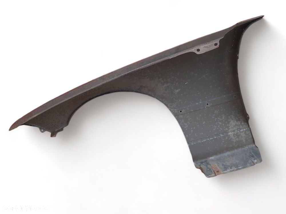 Błotnik Prawy Przód BMW E36 COUPE - 7