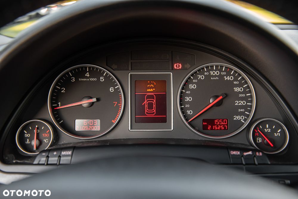 Audi A4 Avant 1.8 T quattro - 19