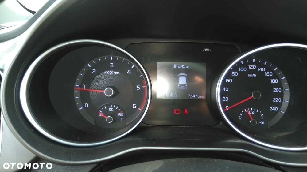 Kia Ceed 1.6 CRDi SCR M - 8