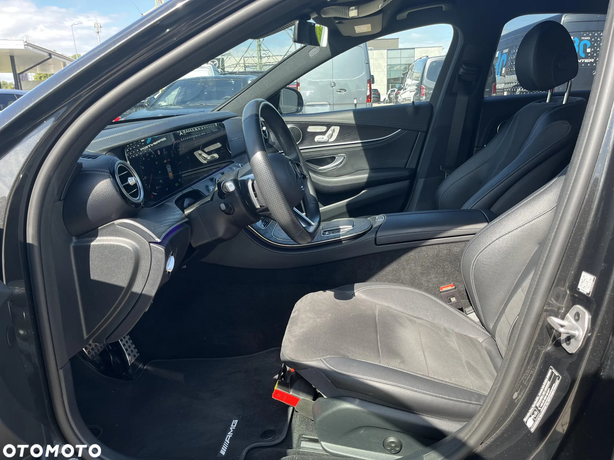 Mercedes-Benz Klasa E 220 d 4-Matic Business Edition - 13