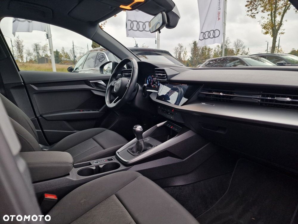 Audi A3 Sportback - 15