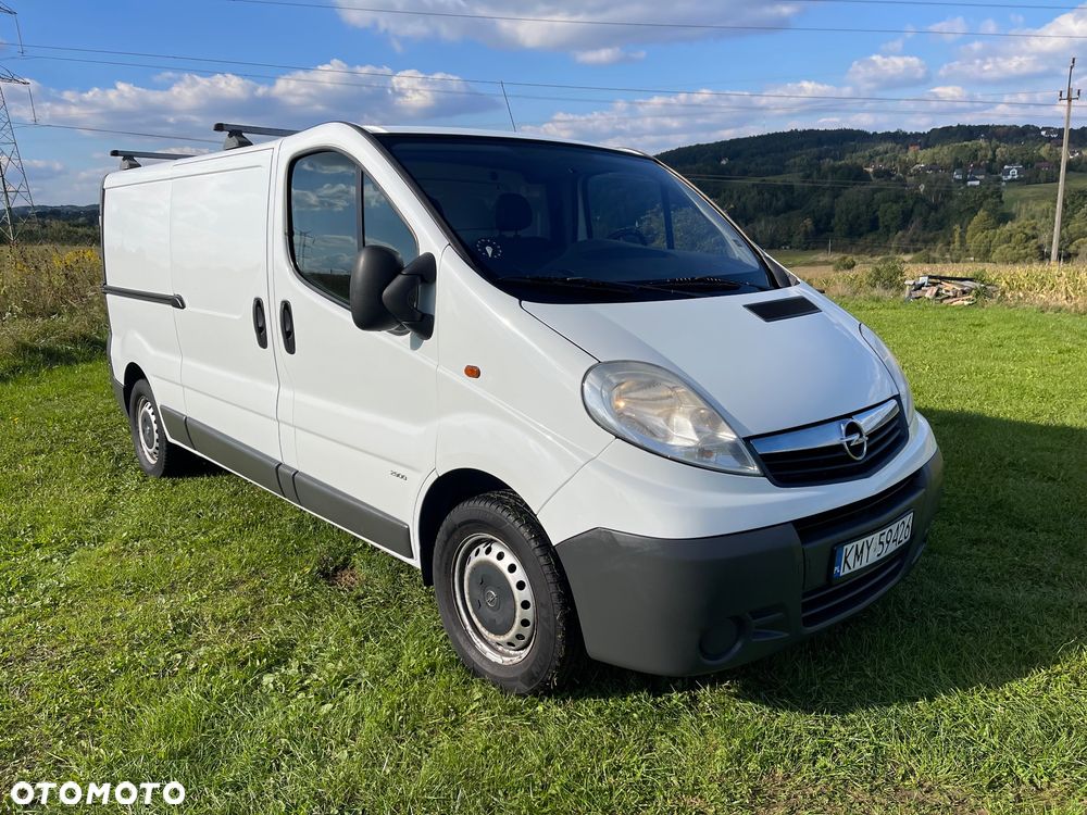 Opel Vivaro - 12