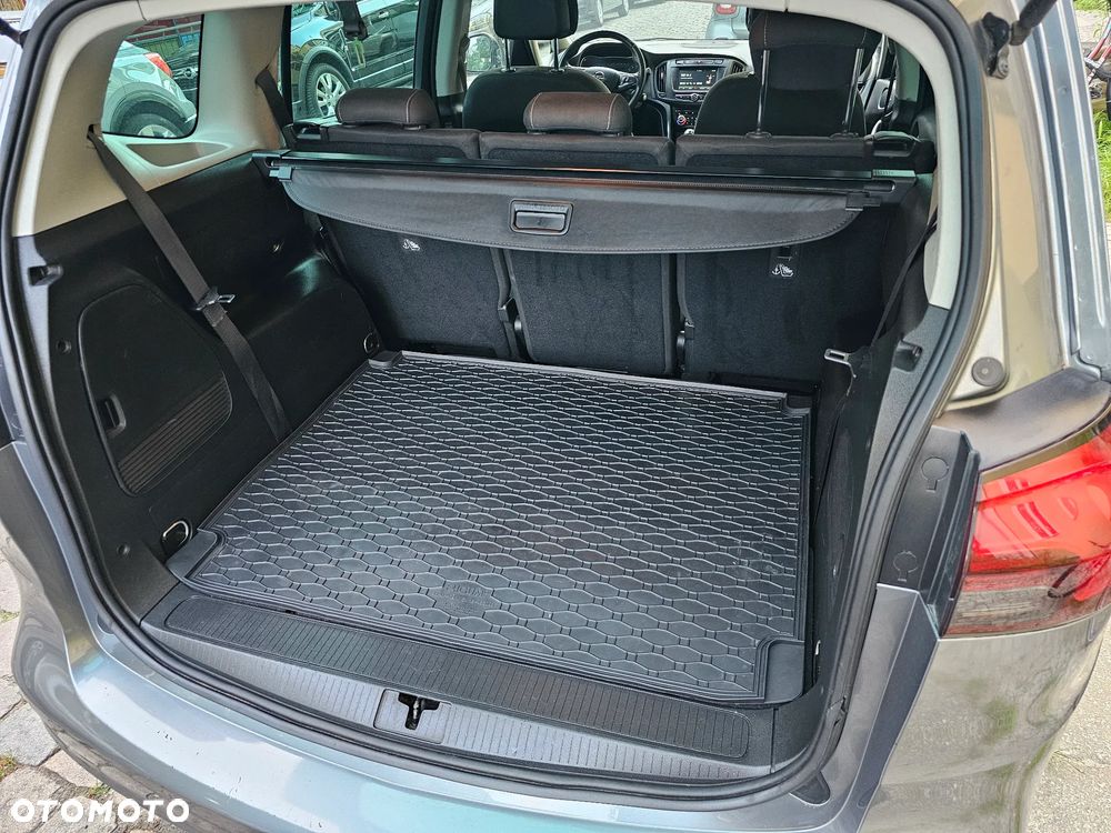 Opel Zafira - 15