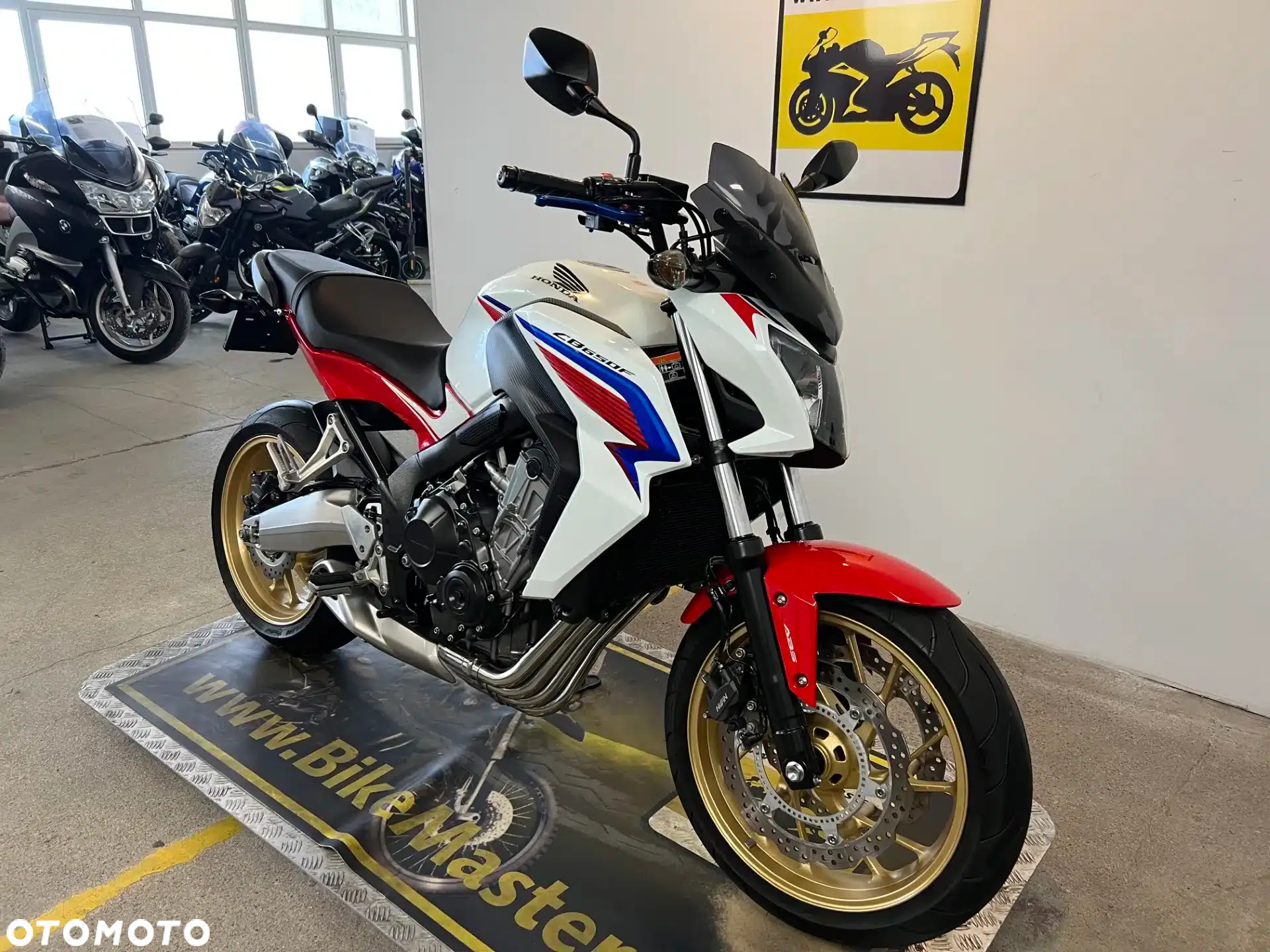 Honda CB - 3