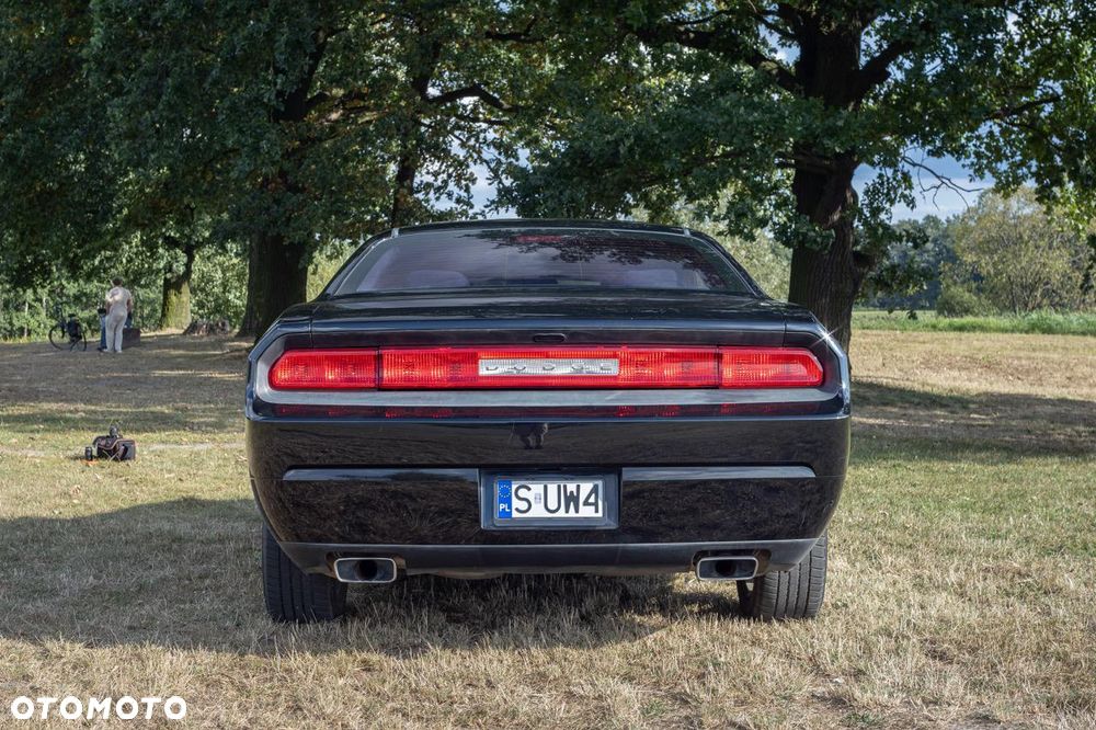 Dodge Challenger 3.5 SE - 5