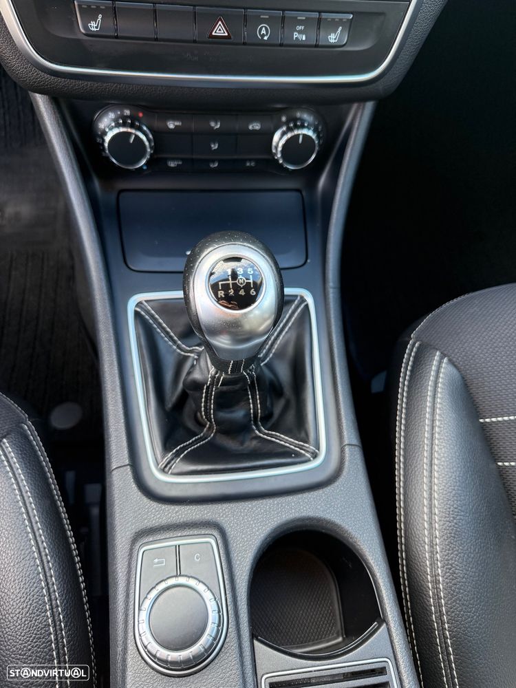 Mercedes-Benz GLA 180 CDI - 17