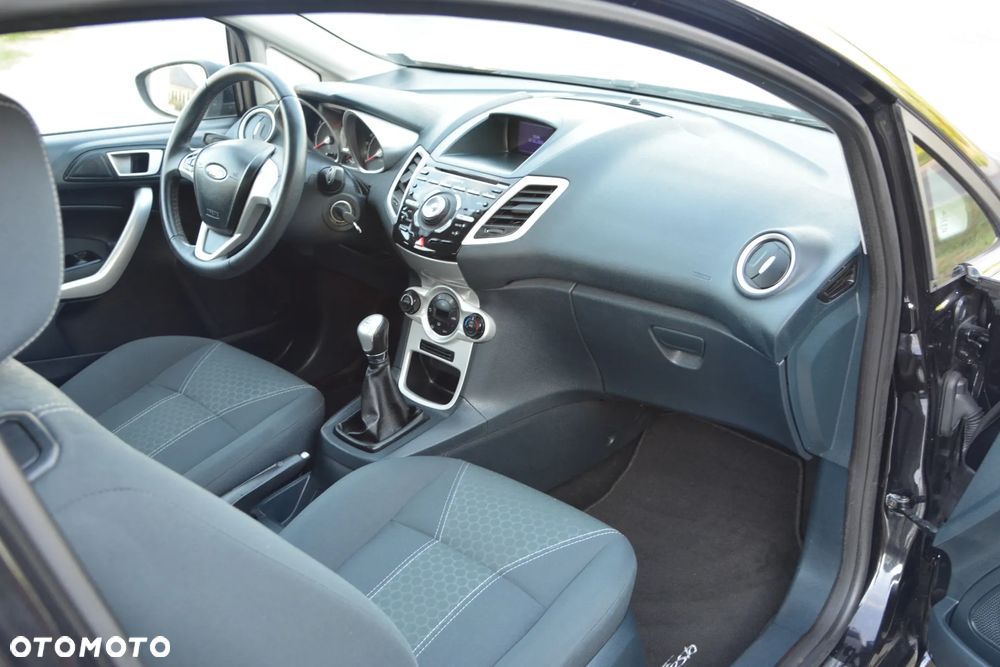 Ford Fiesta 1.25 Titanium EU5 - 12