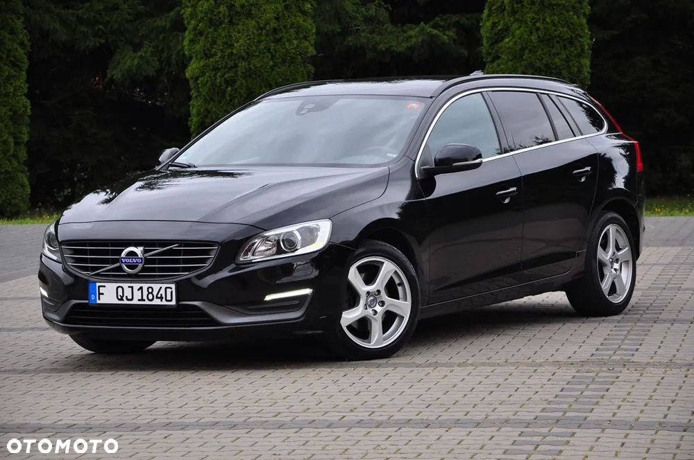 Volvo V60 D3 Geartronic Summum - 3