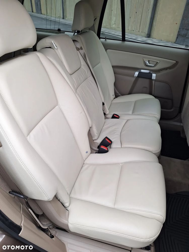 Volvo XC 90 3.2 AWD Executive - 28