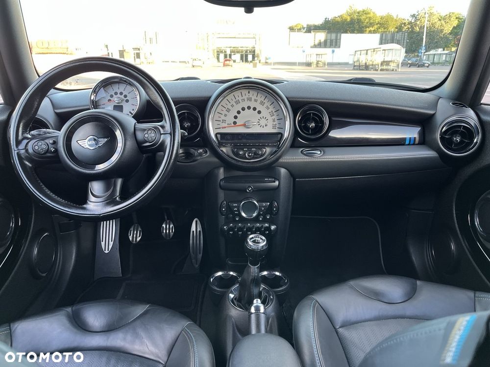 MINI Cooper S - 8