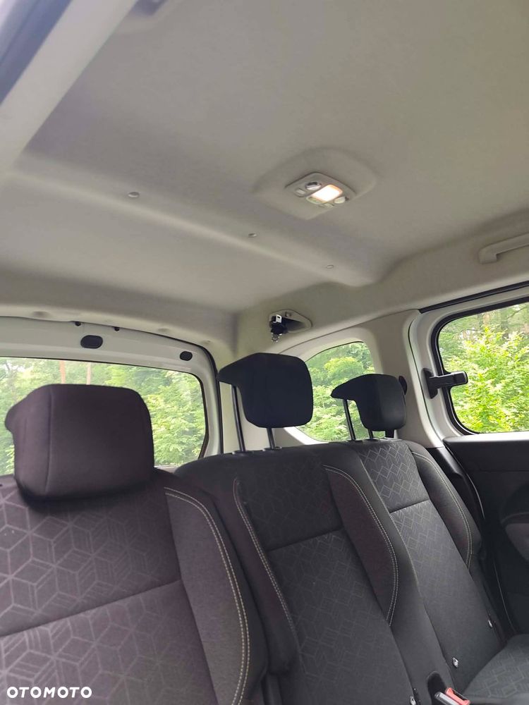 Peugeot Rifter 1.5 BlueHDI Active Pack S&S - 9