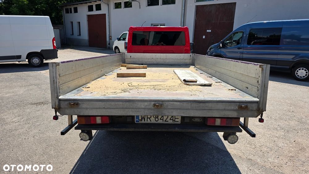 Ford Transit - 4
