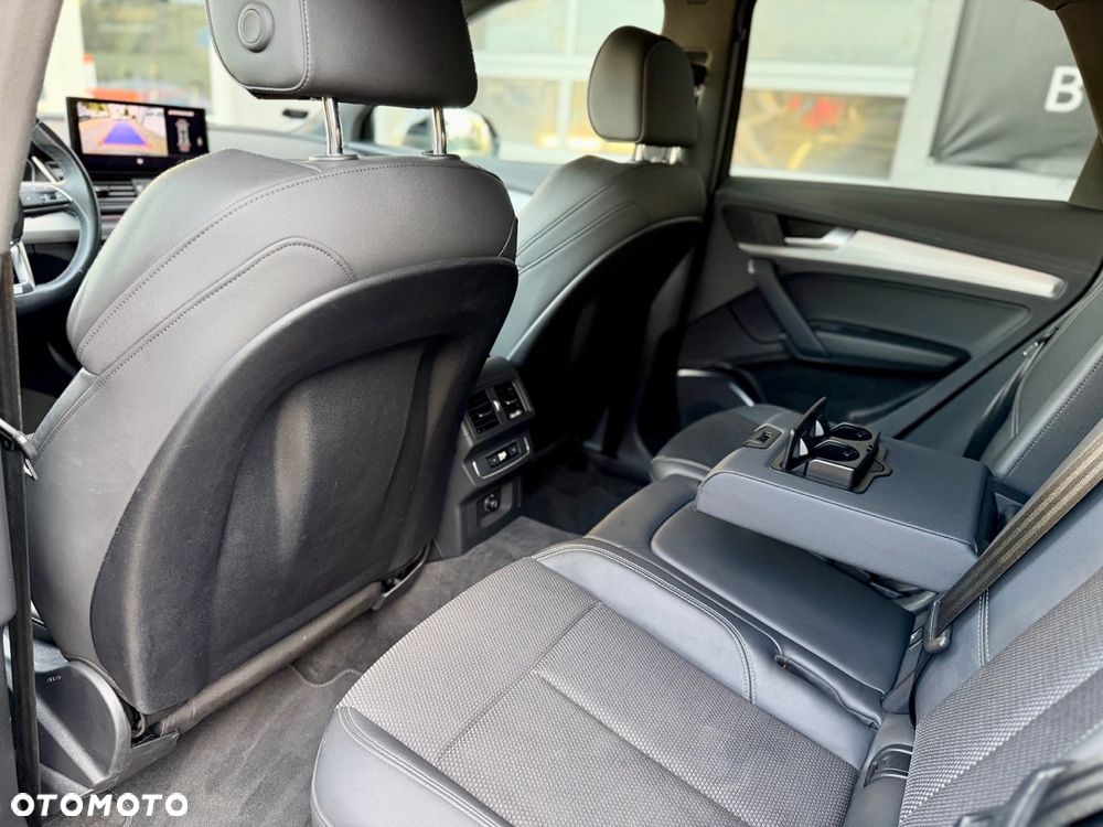 Audi Q5 50 TFSIe quattro S tronic S line - 28