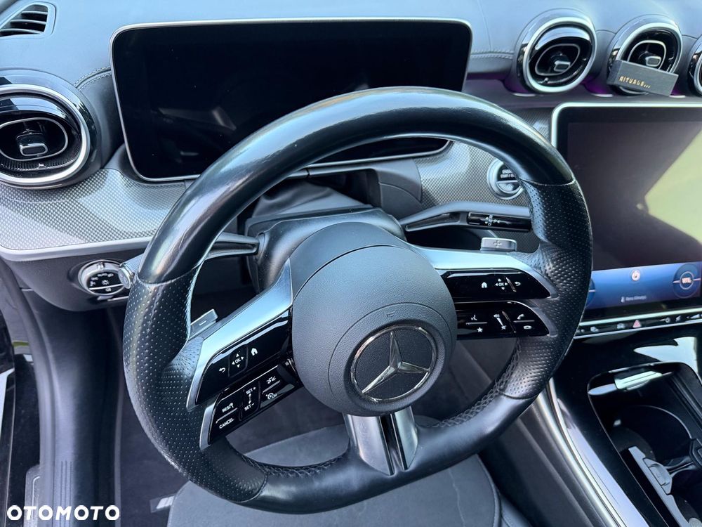 Mercedes-Benz Klasa C 300 d 9G-TRONIC AMG Line - 35