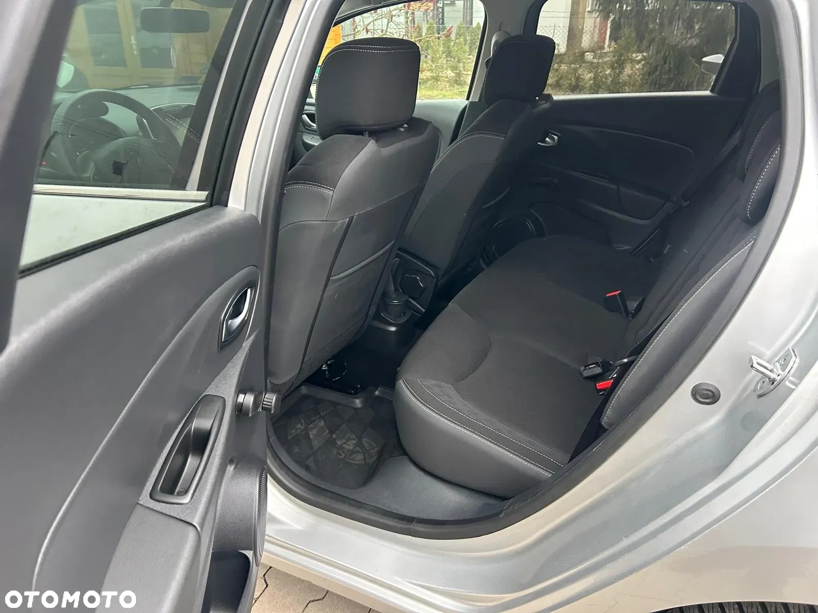 Renault Clio 1.2 Enegry TCe Limited 2018 - 25