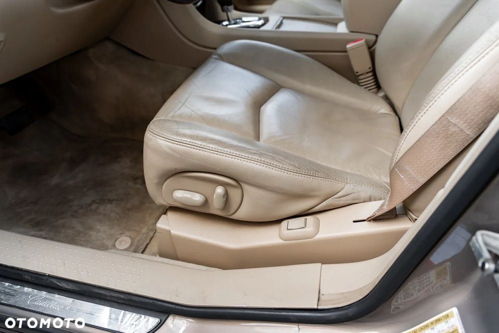 Cadillac SRX 3.6 V6 Elegance Plus - 35