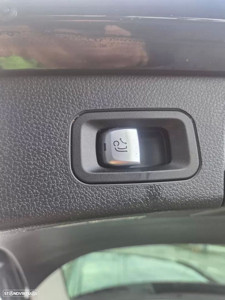 Mercedes-Benz C 200 - 6