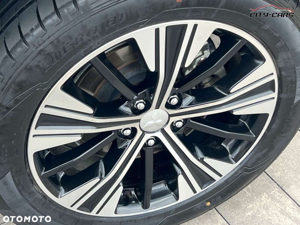 Mitsubishi Eclipse Cross - 38
