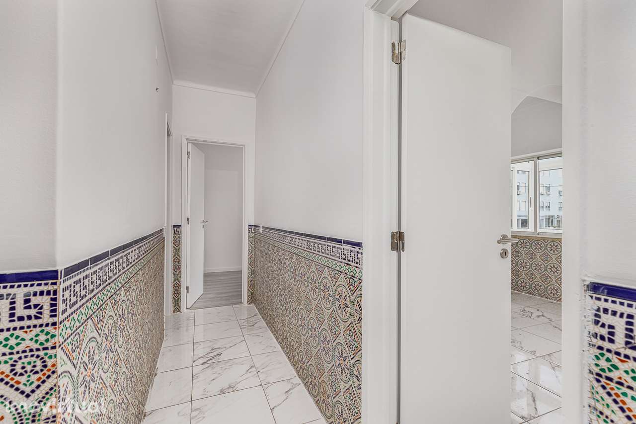 Arrenda-se apartamento T2 no centro do Barreiro. - Grande imagem: 4/24