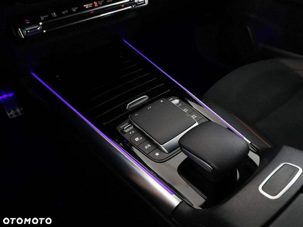 Mercedes-Benz EQA 250 AMG Line - 34