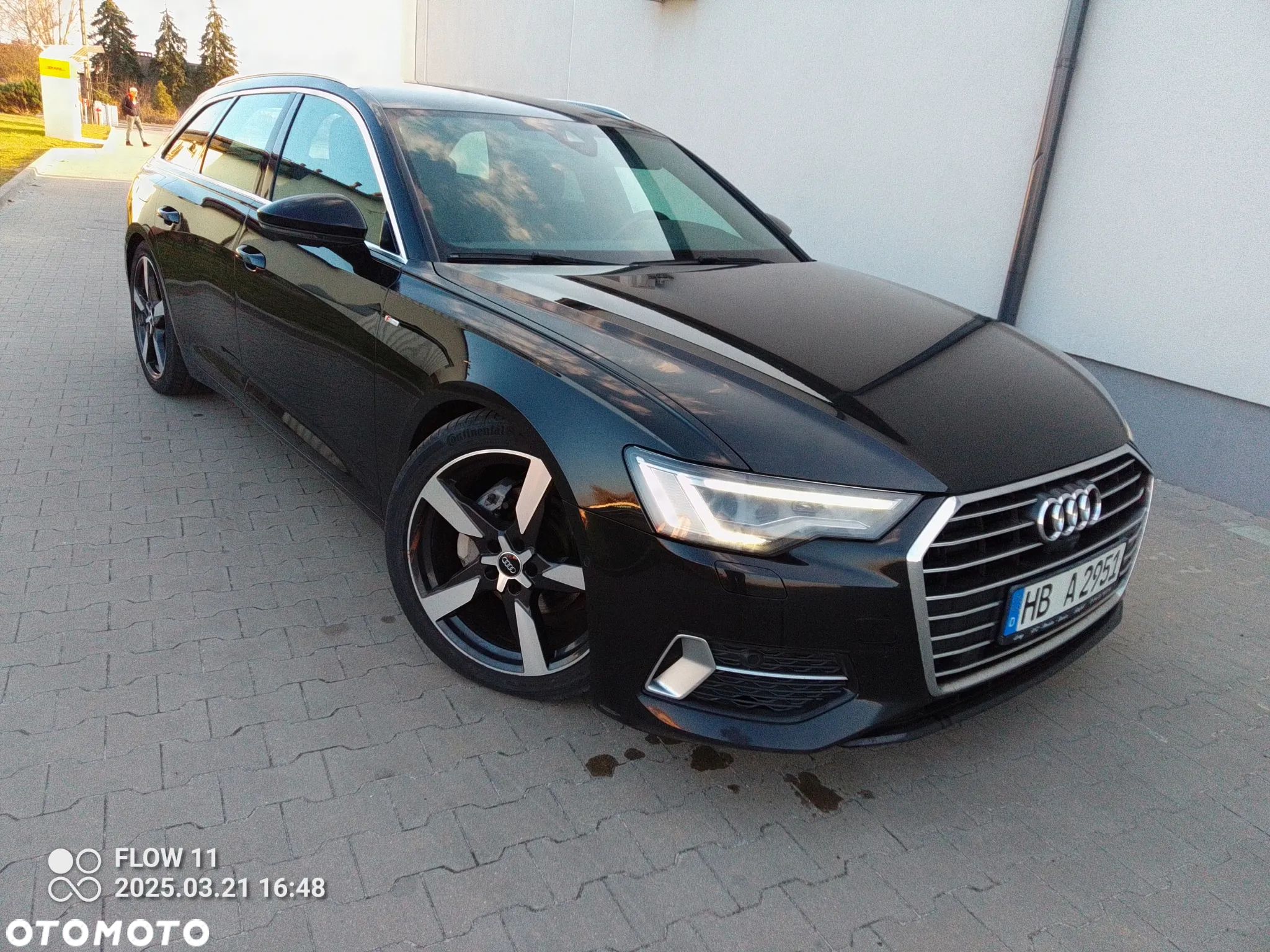 Audi A6 Avant 40 TDI quattro S tronic S line - 1