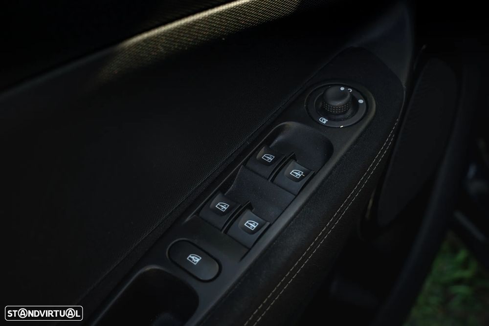 Renault Zoe (c/ Bateria) Zen - 20