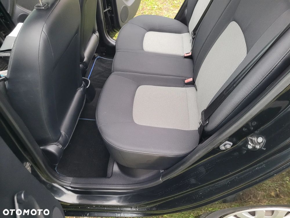 Hyundai i10 - 19