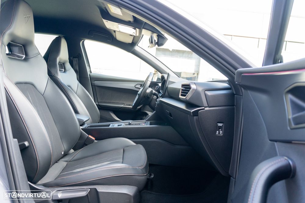 Cupra Leon 1.4 e-Hybrid VZ DSG - 30