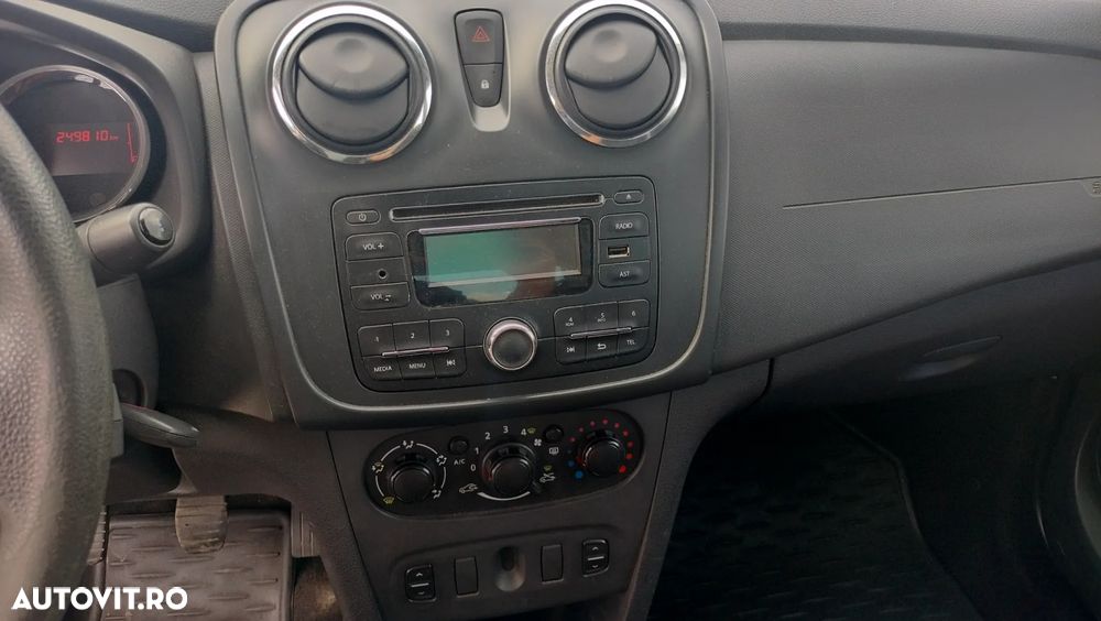 Dacia Logan 1.5 75CP Laureate - 11