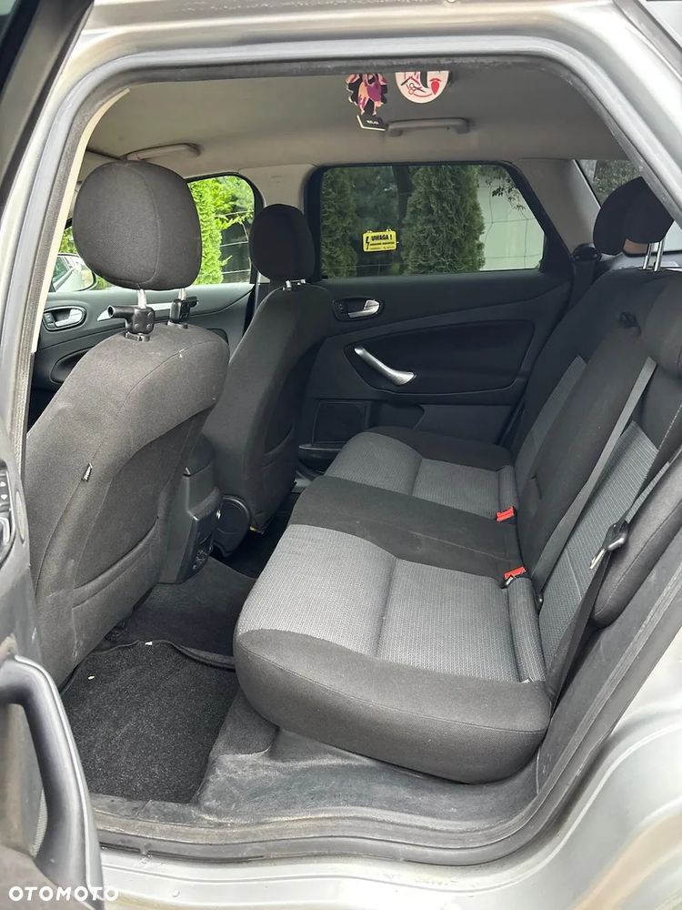 Ford Mondeo 1.8 TDCi Titanium - 11