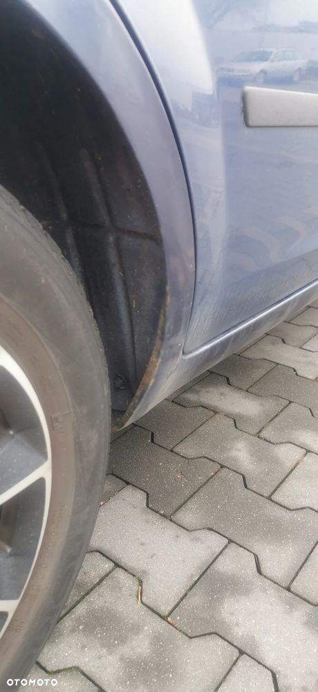 Ford Focus 1.6 16V Style - 16