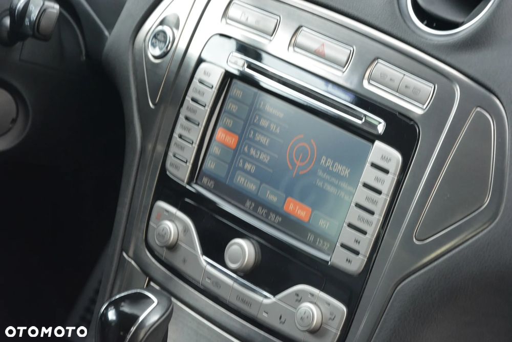 Ford Mondeo - 37