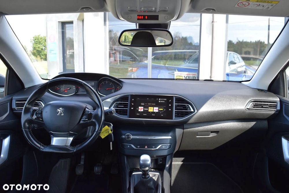 Peugeot 308 1.6 BlueHDi Active S&S - 28