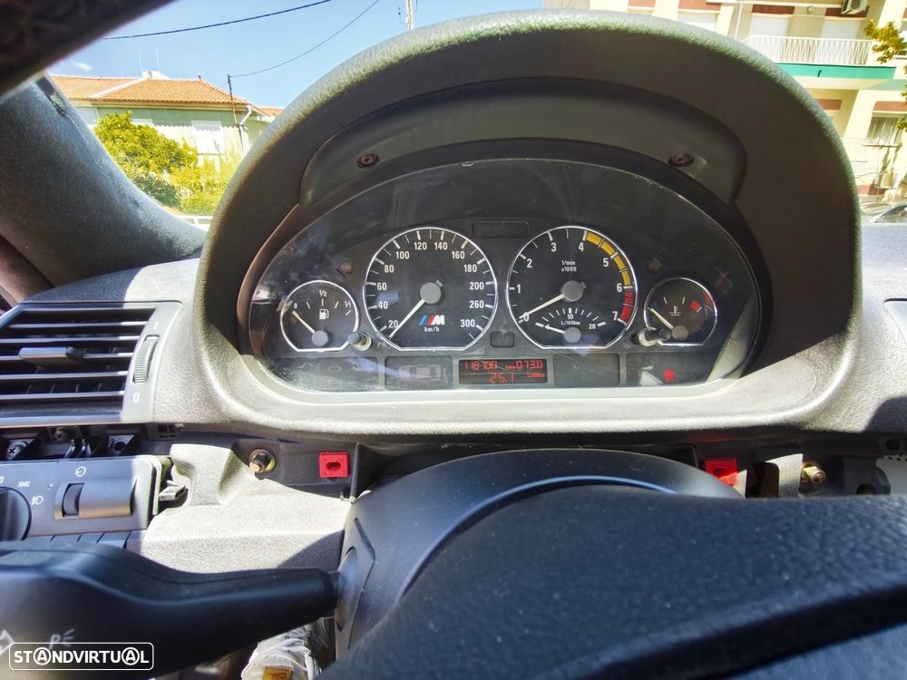 BMW 328 Ci - 15