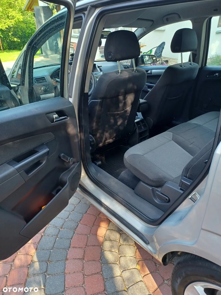 Opel Zafira 1.9 CDTI Elegance - 3