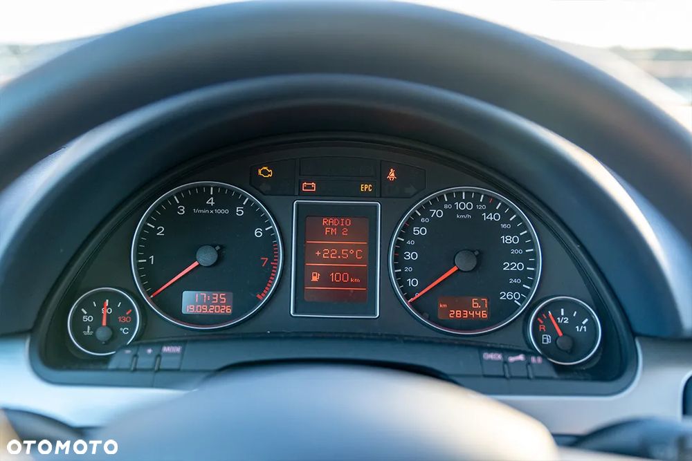 Audi A4 Avant 1.8 T quattro - 13