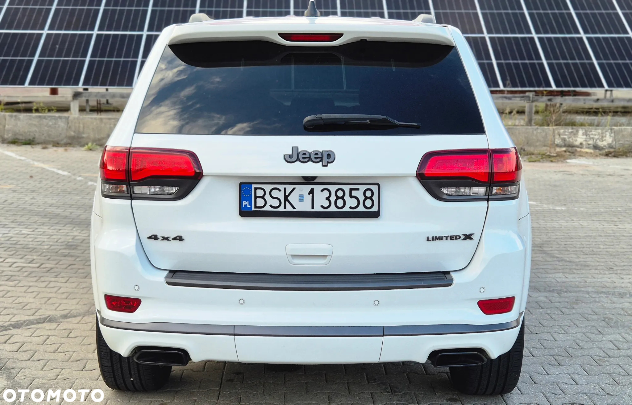 Jeep Grand Cherokee - 9