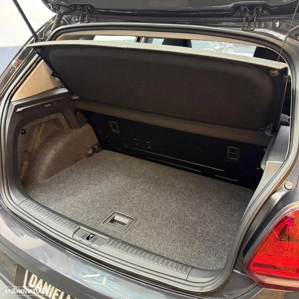 VW Polo 1.0 (Blue Motion ) Comfortline - 14